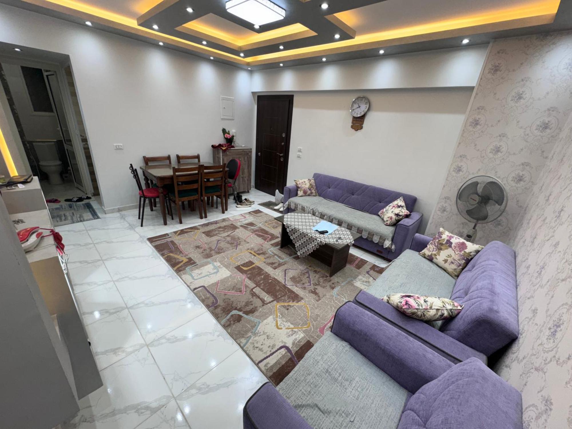 شقه غرفتين وصاله بمدينة نصر الواحه Apartment *